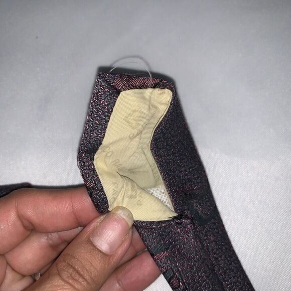 Men’s Vintage Paco Rabanne Luxury Neck Tie Burgundy Silk Italy Patterned - Picture 6 of 9